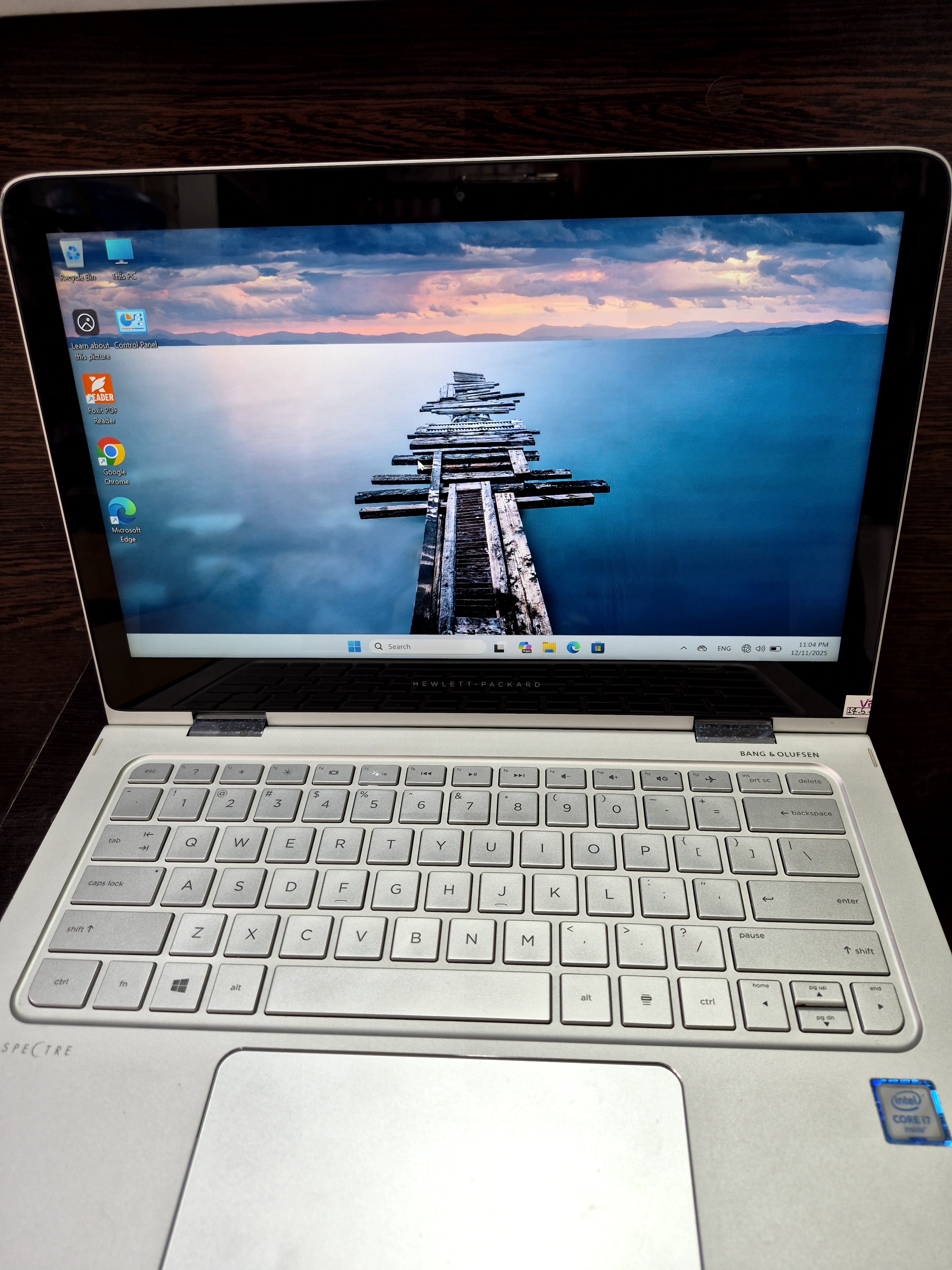 زاویه دیگر لپ تاپ استوک 14 اینچ اچ پی لمسی اسپکتر مدل HP Spectre x360 Core i7 6500U