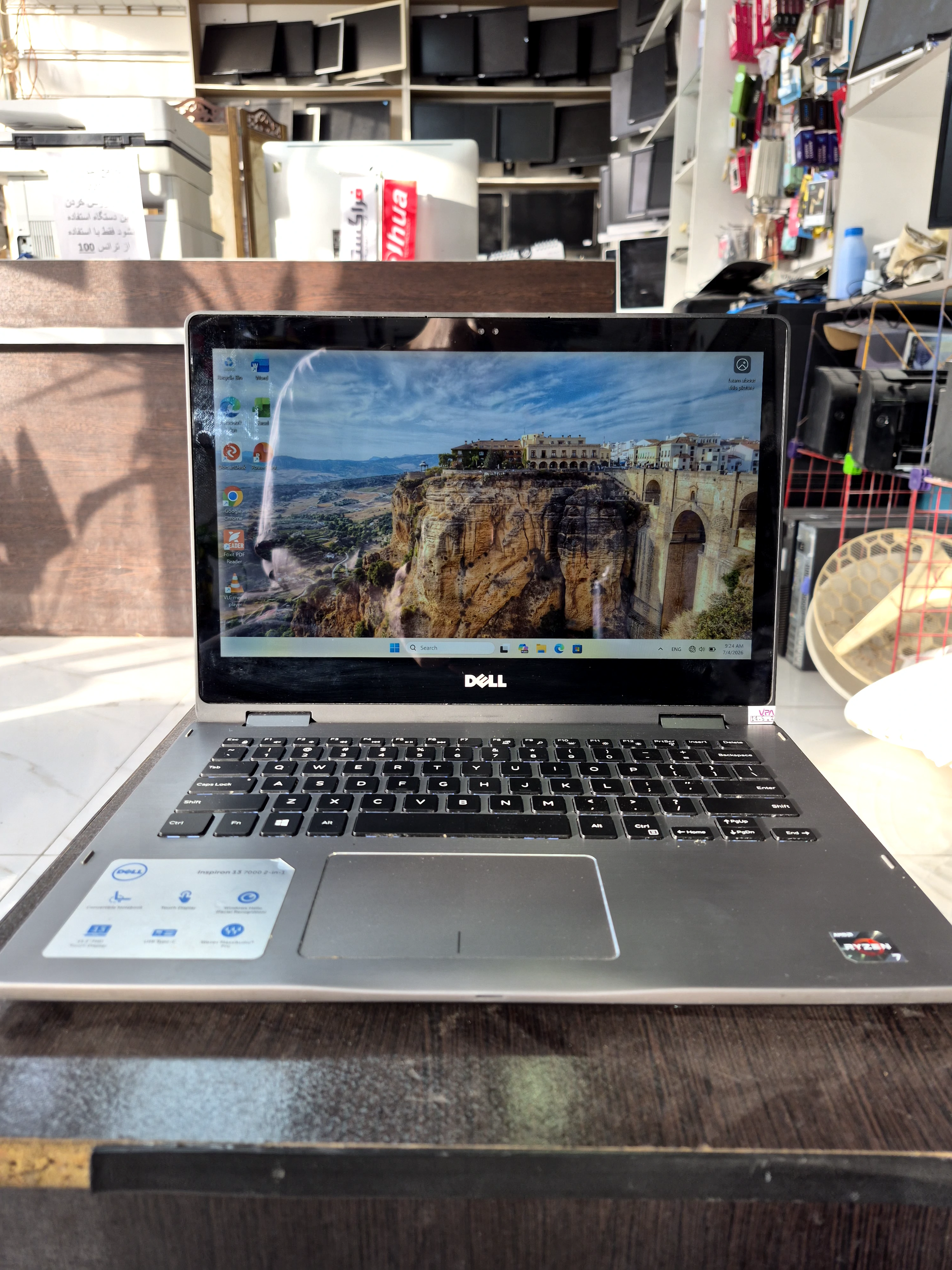 خرید لپ تاپ استوک دل لمسی 13 اینچ مدل DELL Inspiron13 7375 2-in-1  Ryzen 7 2700U